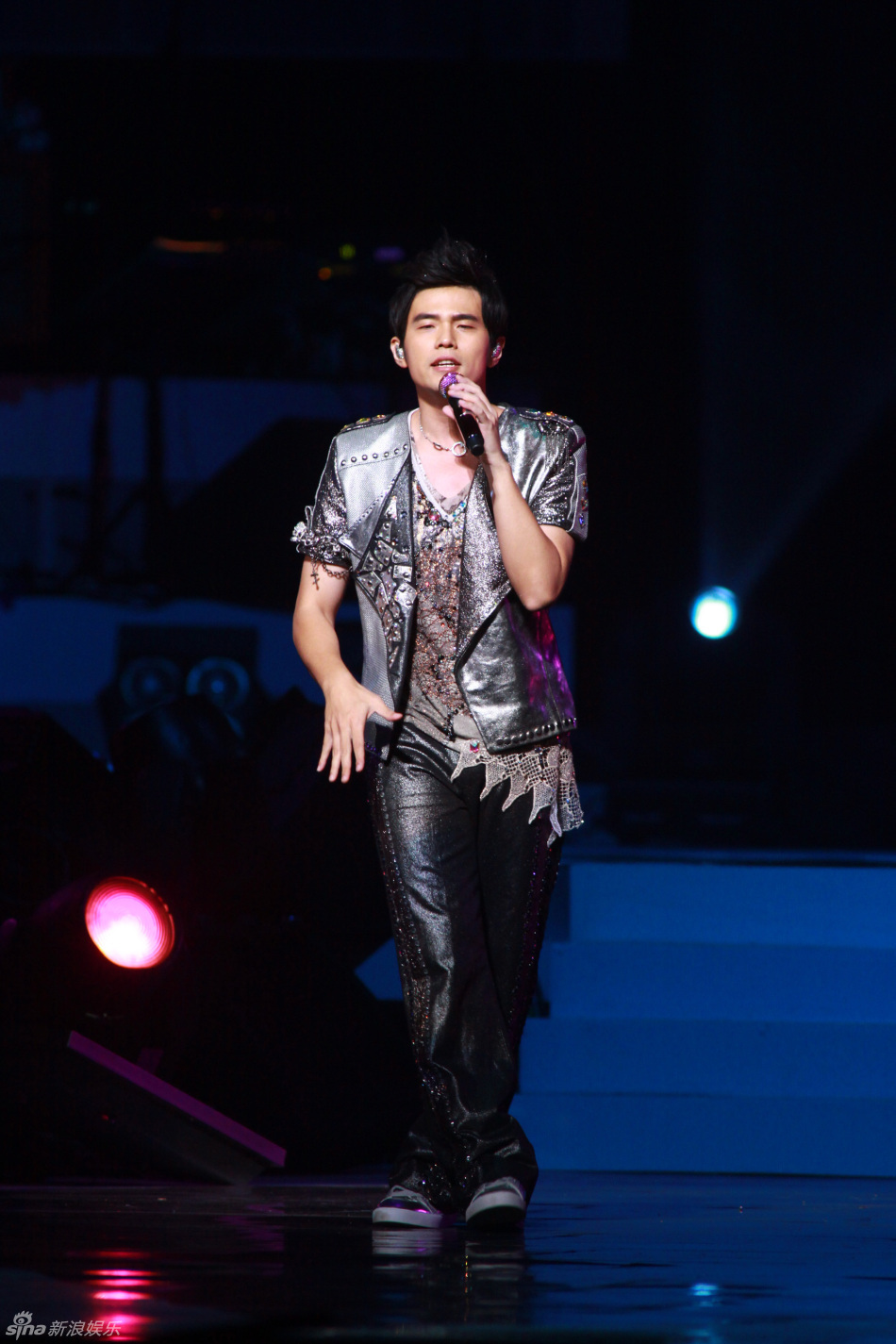 周杰伦2010超时代演唱会 上(4)图片_周杰伦20