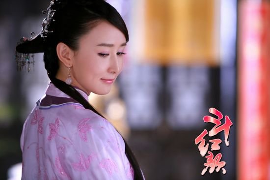 《笑红颜》湖南开播 胡静演绎腹黑复仇女 - 剧