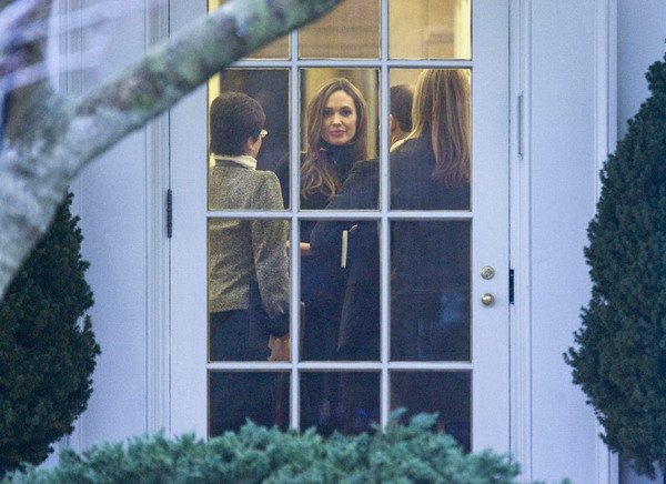 皮特与朱莉作客白宫 会见总统奥巴马