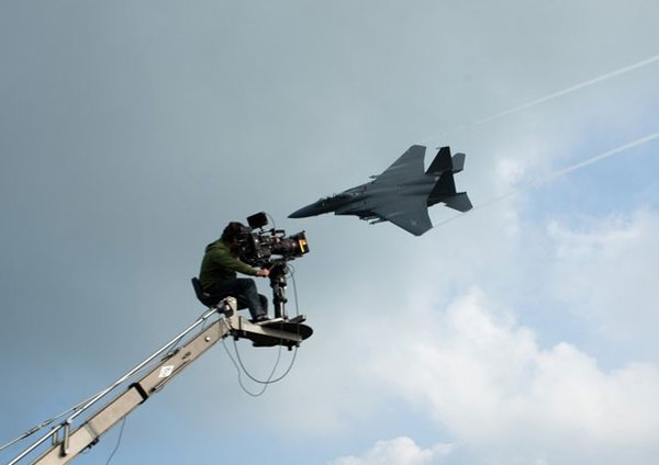 RAIN最新空战大片《返回基地》曝光海量剧照