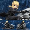 SABER 西服 &amp;amp; VMAX 摩托