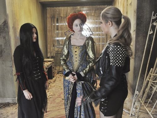 《<em>美少女的谎言</em>》<em>万圣节</em>特别集海量剧照 - 剧集