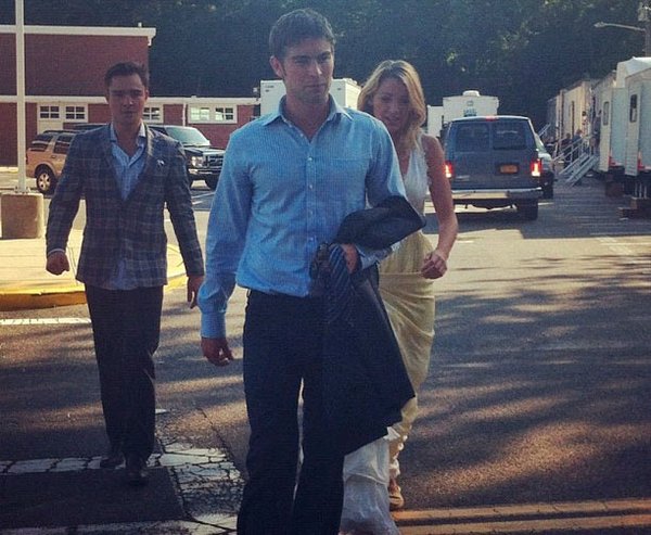 《<em>绯闻女孩</em>》第六季开拍,神秘婚礼进行中? - 剧