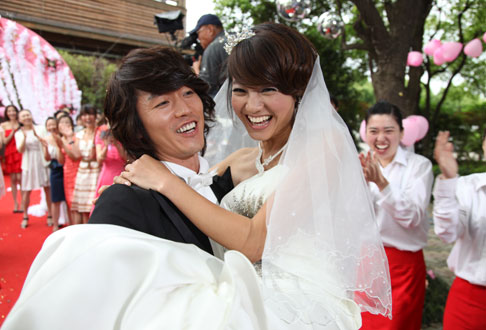 <em>爱上女主播+-+电视剧</em>图片