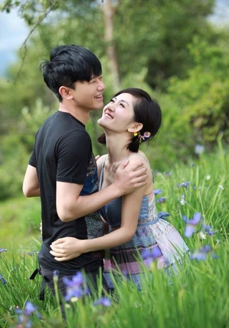 张杰明日大婚首唱《第一夫人》 19点中歌榜全