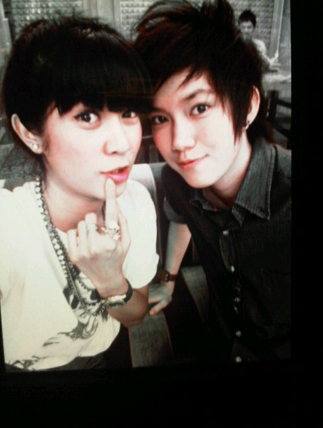 <em>想爱就爱</em>(<em>yes+or+no</em>)