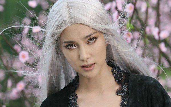 新<em>白发魔女</em>传+-+<em>电视剧</em>图片