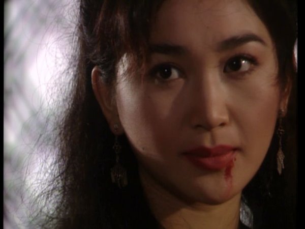 圆月弯刀(Against the Blade of Honour) - 电视剧