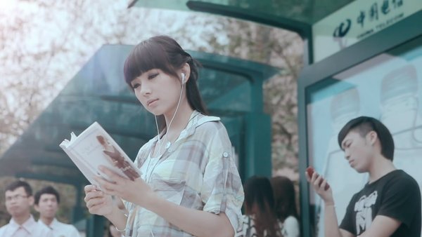 对面车站的女孩 - 电影图片 | 电影剧照 | 高清海