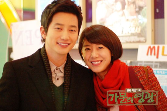 家门的荣光国语版央视