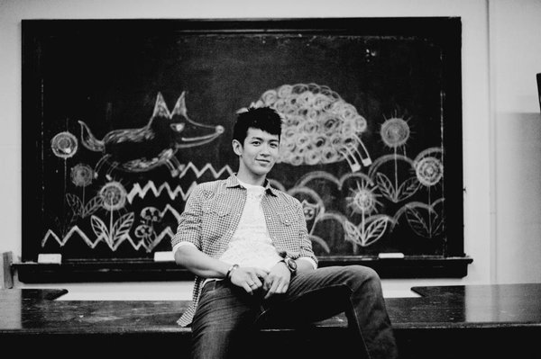 大野狼和小绵羊的爱情(When A Wolf Falls In Lo