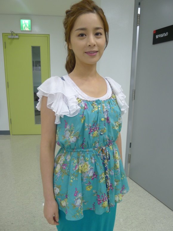 千次接吻( ) - 电视剧图片 | 电视剧剧照 | 高清海