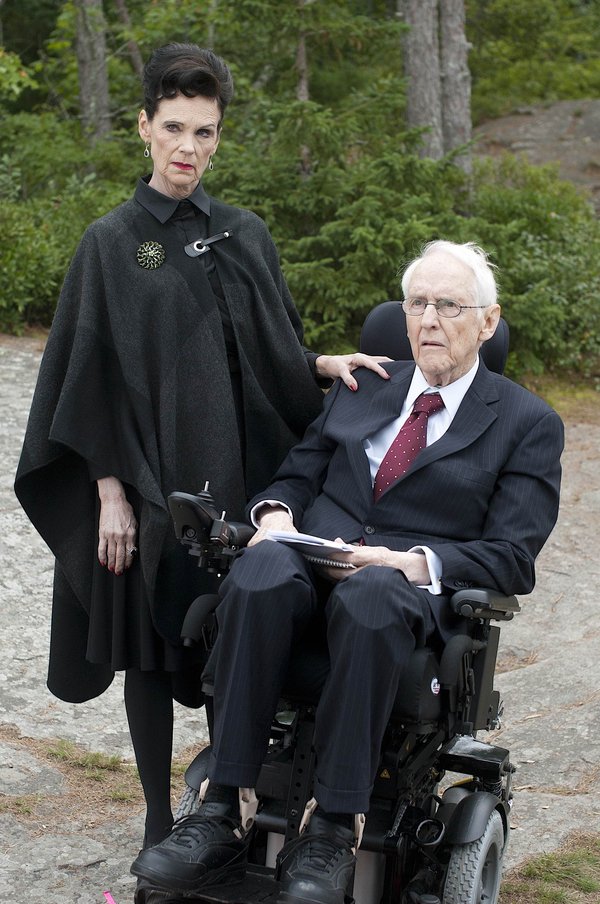 尸骨袋(Bag of Bones) - 电视剧图片 | 电视剧剧