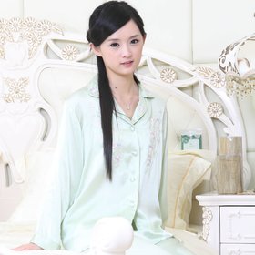 新款100%桑蚕丝<em>睡衣</em>2<em>件套</em>女 <em>真丝睡衣</em>套装V