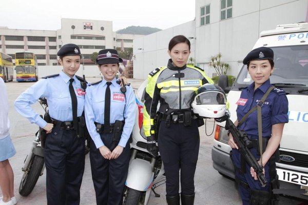 女警爱作战