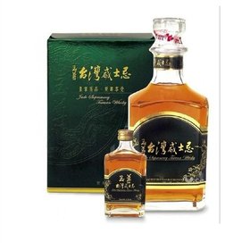 台湾玉山 台湾玉尊威士忌 40度 700ml+80ml