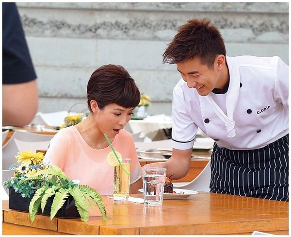 单恋双城- 电视剧图片| 电视剧剧照| 高清海报- VeryCD电驴大全