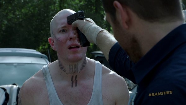 偏斗图片,黑吃黑男主和女警察,小兵张嘎吻戏,调