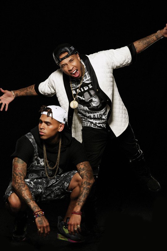 chris brown&tyga -《fan of a fan: the album》deluxe edition[mp3]