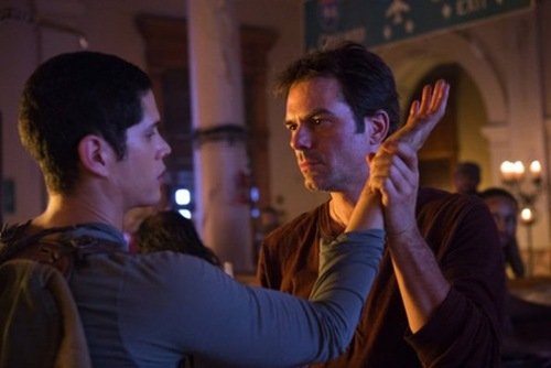 灭世(Revolution) - 电视剧图片 | 电视剧剧照 | 高