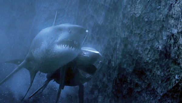 超级鲨大战机器鲨