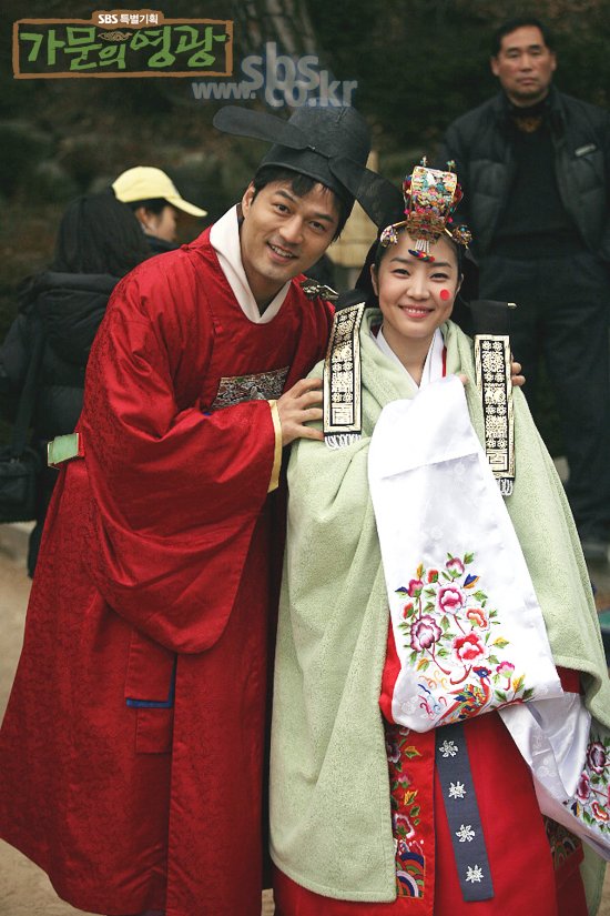 家门的荣光国语版央视