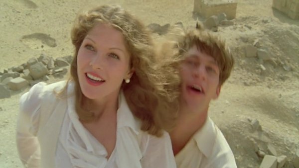 印尼女华人惨案视频_印尼98 反华惨案_1998印尼华人惨案_98年印尼屠杀华人 