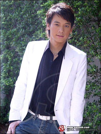 铁石心肠 - 电视剧图片 | 电视剧剧照 | 高清海报