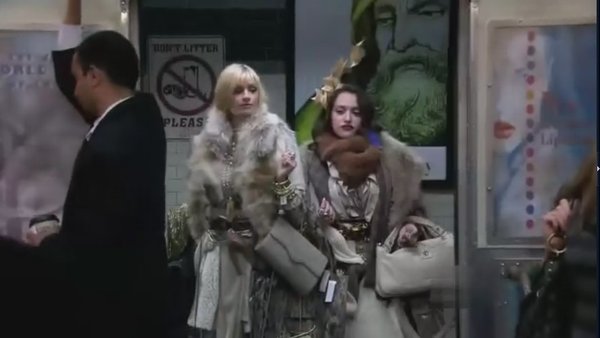 <em>破产姐妹</em>(2 Broke Girls) - <em>电视剧</em>图片 | <em>电视剧</em>剧