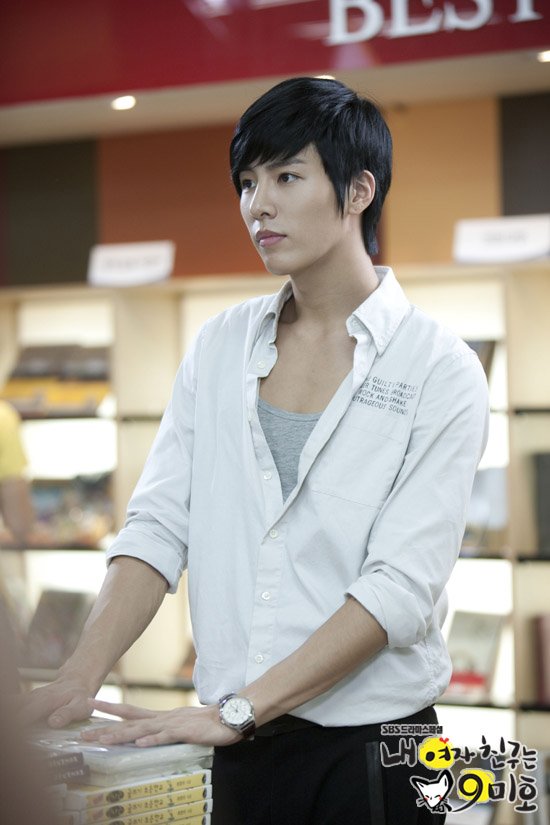<em>我的女</em>朋友<em>是九尾狐</em>(My Girlfriend is a Gumiho
