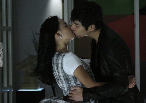 丝丝心动 - 电视剧图片 | 电视剧剧照 | 高清海报 - 电驴大全