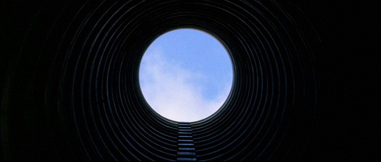 一半海水一半火焰