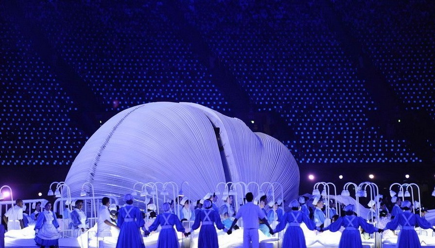 2012图片大全,2012微信头像图片大全 您的位置: 电驴大全 综艺 2012年伦敦奥运会开闭幕式 图片 > 查看图片