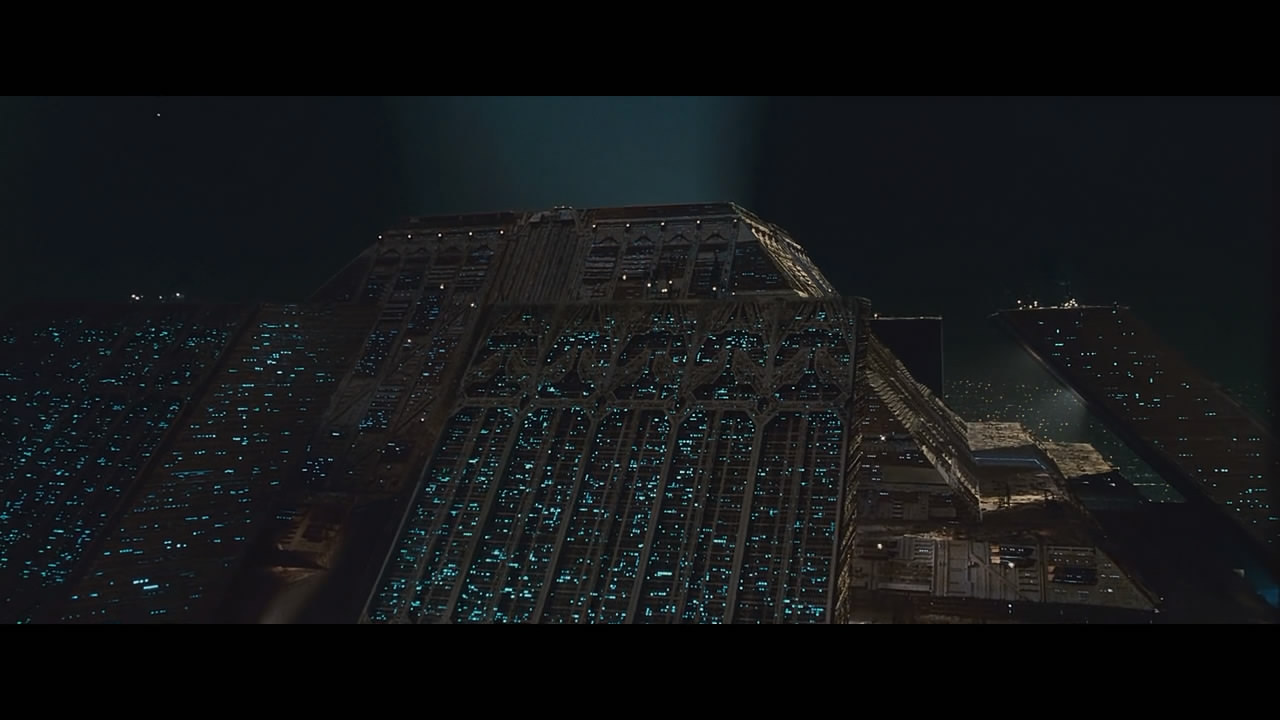 <em>银翼杀手</em>(blade+runner)