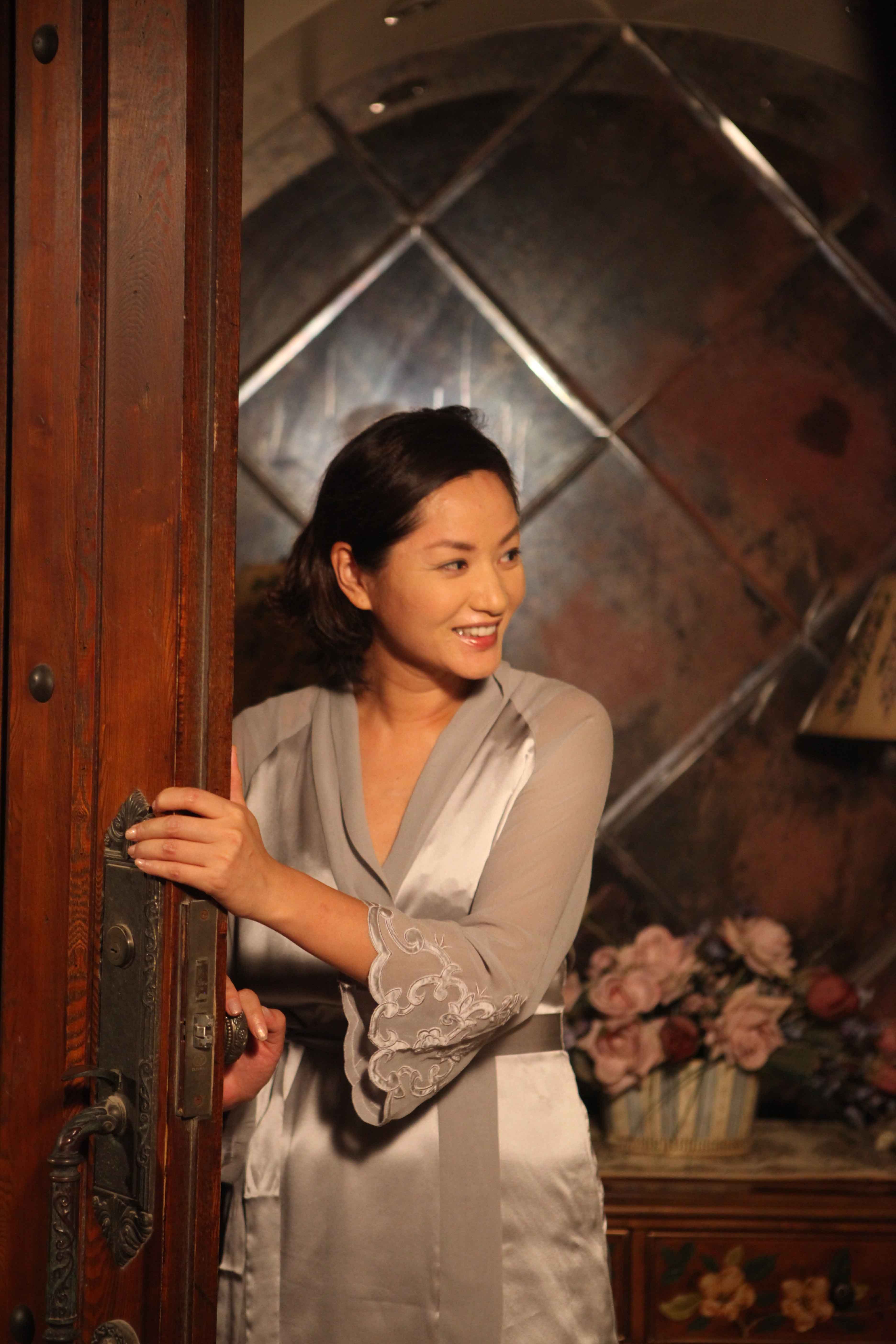 无底洞电影_惊爆无底洞电影_无底洞电影下载