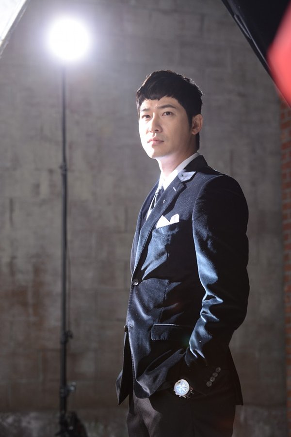 钱的化身(9735 6121) - 电视剧图片 | 电视剧剧照 | 高清海报