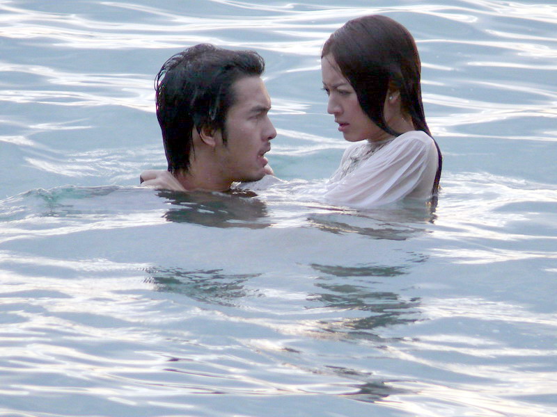 爱的被告爱的被告女主角被告