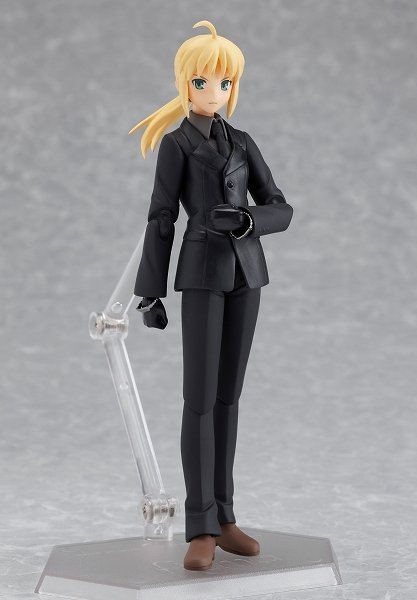 saber 战队添新成员《fate/zero》版西装吾王figma公开!