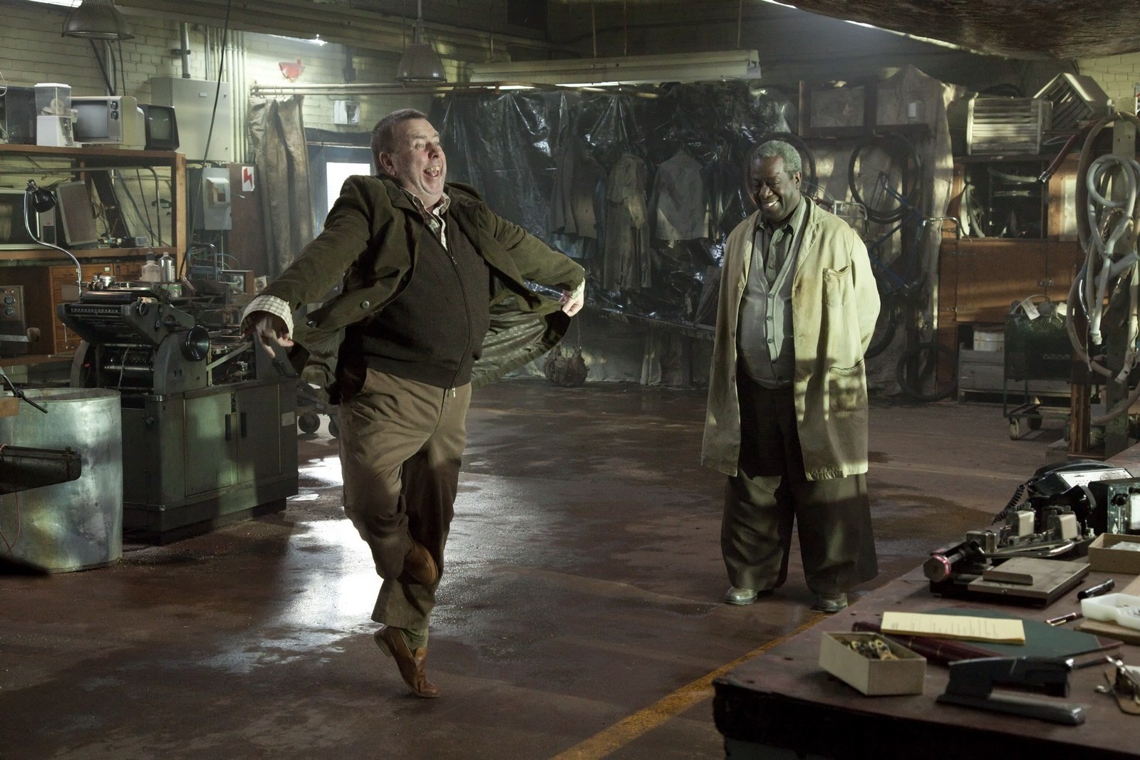 逆世界(upside down) - 电影图片 | 电影剧照 | 高清海报 - verycd